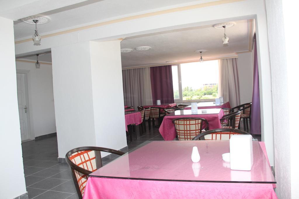 Demirci Hotel อันตัลยา ภายนอก รูปภาพ